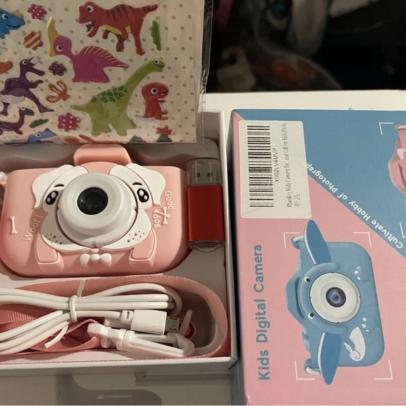 Phankey Pink Kids 32 GB Digital Camera Dog Face W/Stickers - Picture 2 of 11
